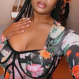 Floral mesh Printed Top